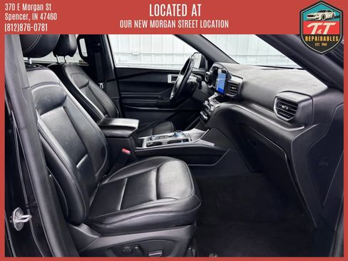 Used 2020 Ford Explorer XLT w/ Equipment Group 202A AWD/4WD image 31