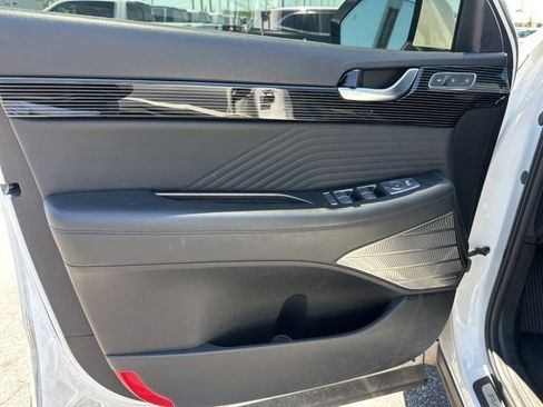 Used 2024 Hyundai Palisade Calligraphy AWD/4WD image 28