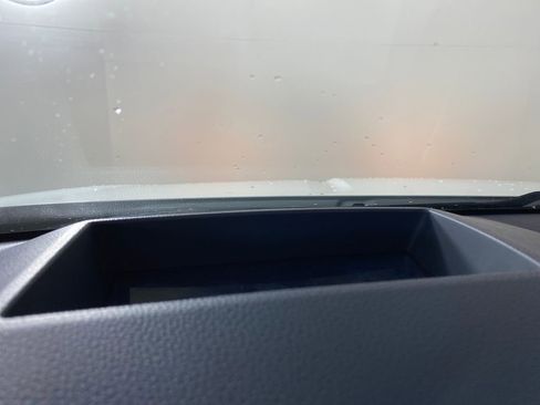 Used 2025 Kia Carnival SX Prestige image 30