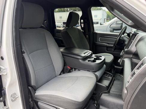 Used 2021 RAM 2500 Big Horn AWD/4WD image 32