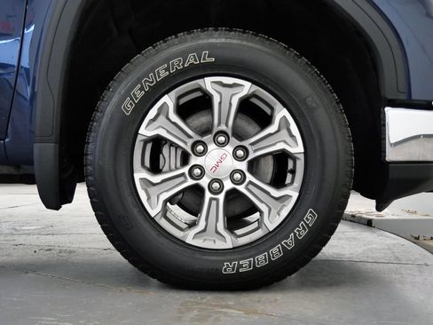 Used 2023 GMC Sierra 1500 SLT AWD/4WD image 33