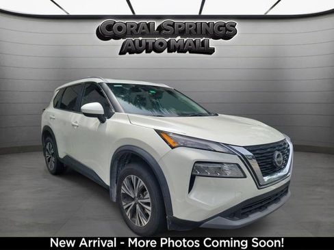 Used 2023 Nissan Rogue SV w/ SV Premium B Package FWD image 1
