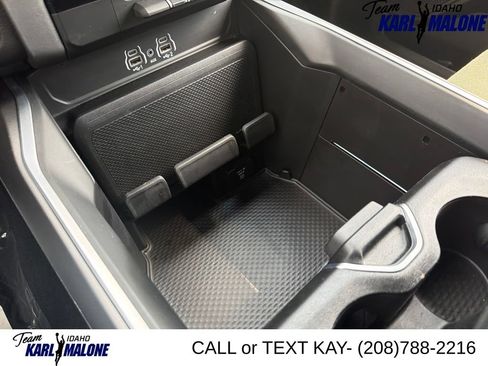 Used 2025 RAM 1500 Big Horn AWD/4WD image 39