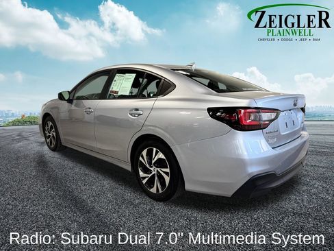 Used 2025 Subaru Legacy AWD/4WD image 3