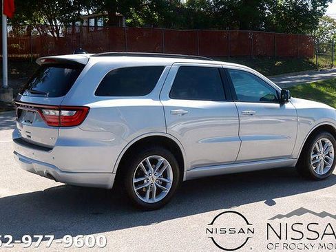 Used 2024 Dodge Durango GT AWD/4WD image 7