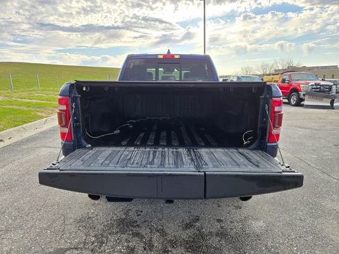 Used 2022 RAM 1500 Laramie AWD/4WD image 32