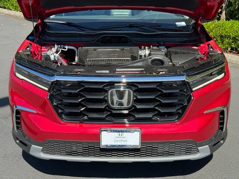 Certified 2025 Honda Pilot Touring image 45
