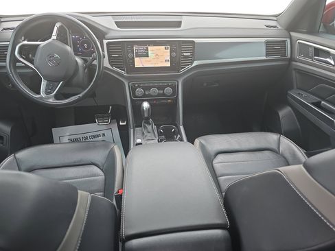 Used 2020 Volkswagen Atlas Cross Sport SEL Premium R-Line image 9