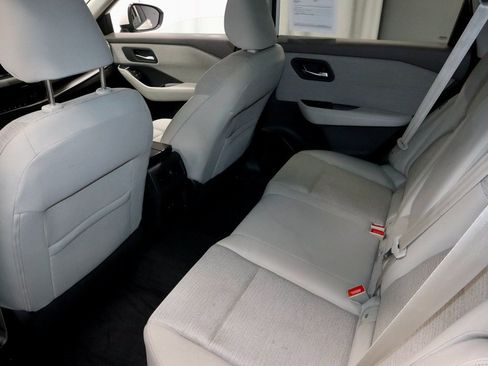 Certified 2022 Nissan Rogue SV image 21