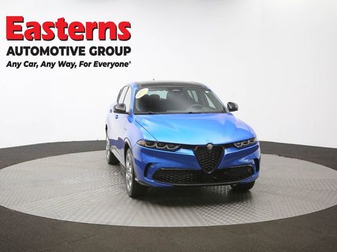 Used 2024 Alfa Romeo Tonale Veloce AWD/4WD image 49