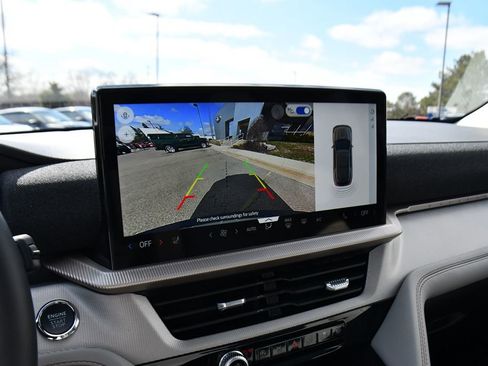 New 2026 Ford Explorer Active image 28