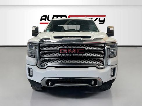 Used 2023 GMC Sierra 2500 Denali AWD/4WD image 2