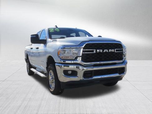 Used 2024 RAM 2500 Big Horn image 10