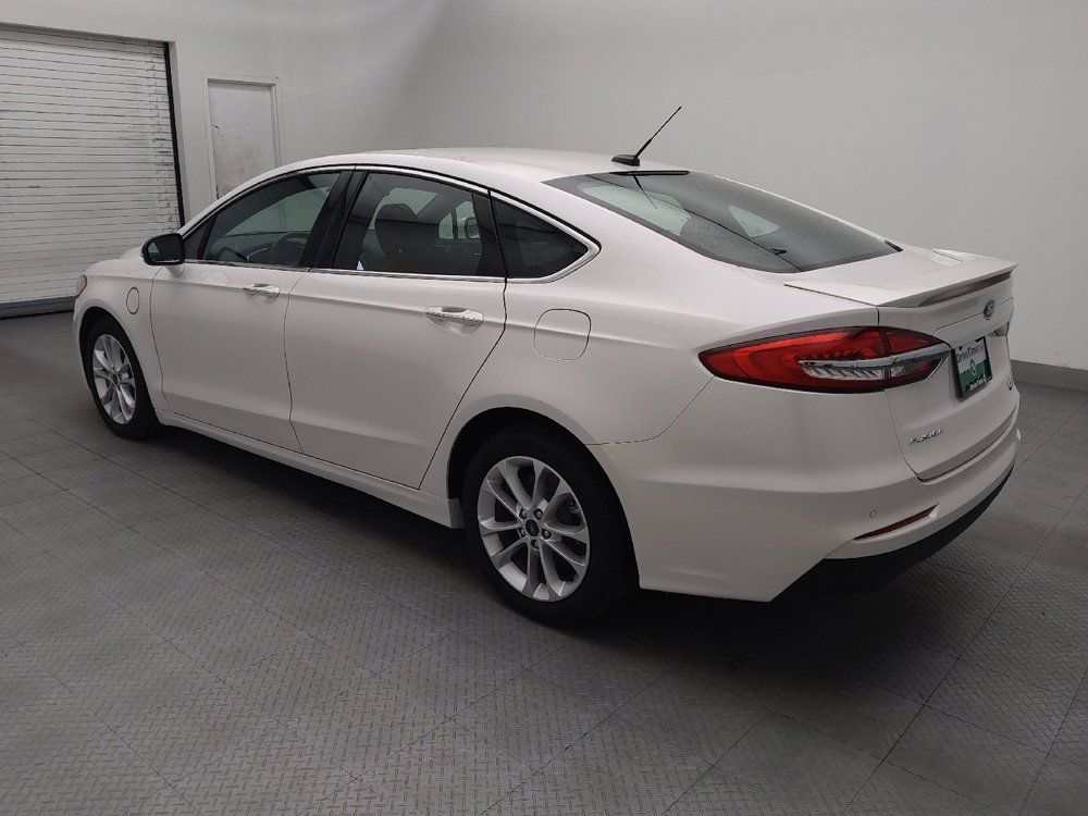 Used 2020 Ford Fusion Energi Titanium FWD image 3