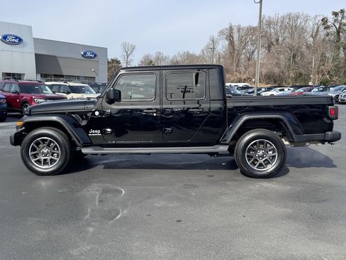Used 2021 Jeep Gladiator Overland w/ Popular Equipment Package image 3