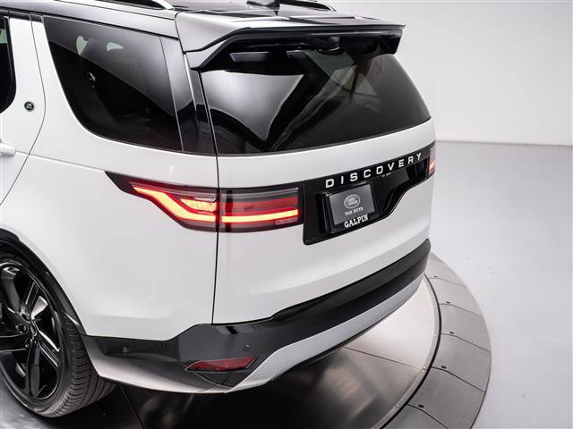 New 2026 Land Rover Discovery Limited Edition AWD/4WD image 31