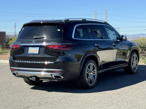 New 2025 Mercedes-Benz GLS 450 4MATIC image 8