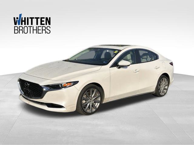 Used 2023 MAZDA MAZDA3 s FWD image 1