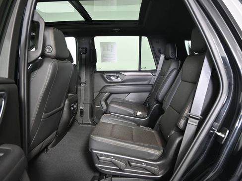 Used 2024 Chevrolet Tahoe High Country AWD/4WD image 19