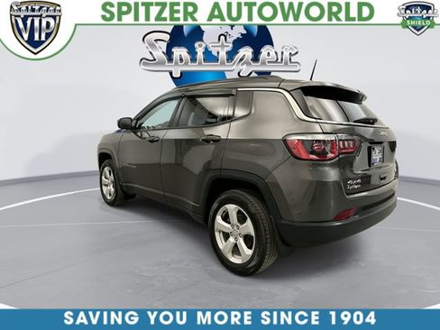 Used 2018 Jeep Compass Latitude w/ Cold Weather Group AWD/4WD image 8
