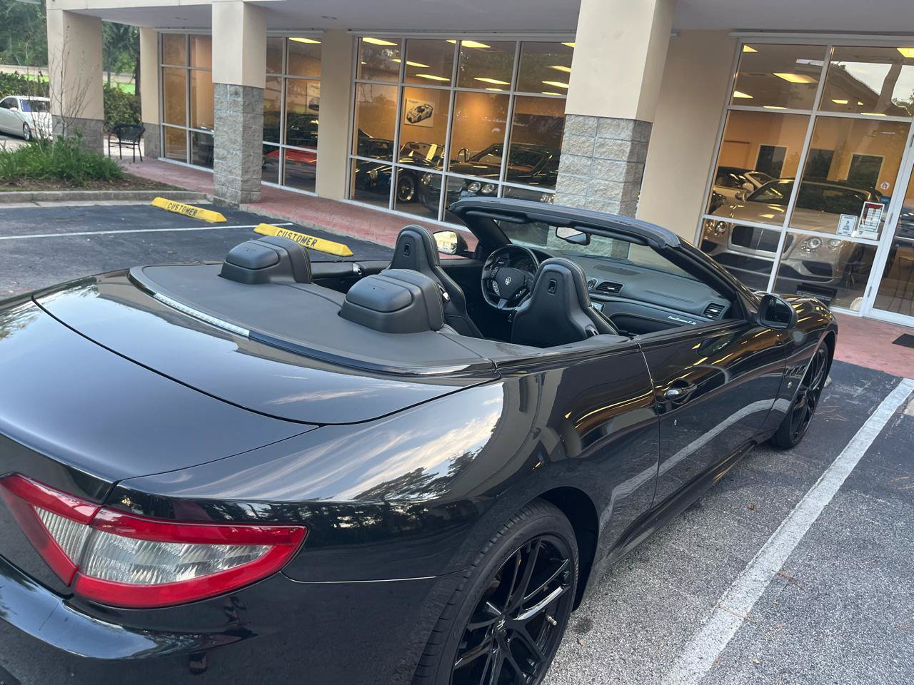 Used 2018 Maserati GranTurismo Sport RWD image 5