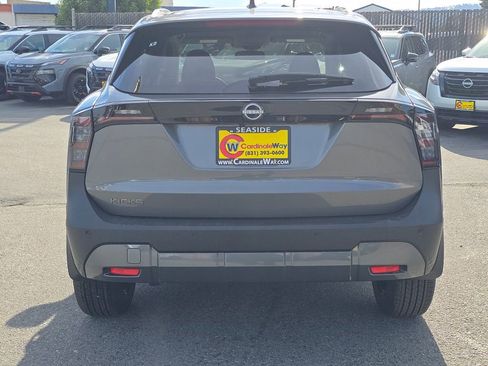 New 2026 Nissan Kicks SV image 6