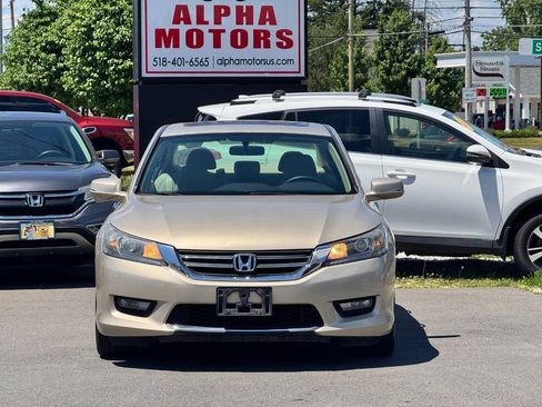 Used 2014 Honda Accord EX image 2