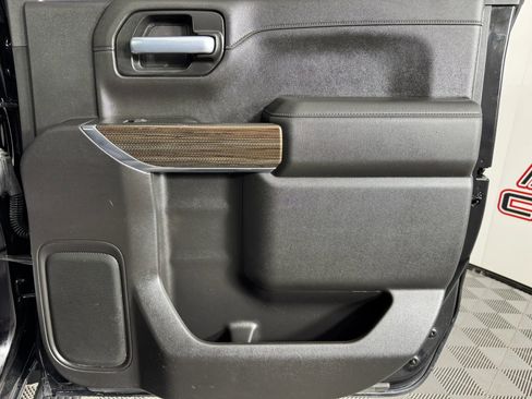 Used 2021 Chevrolet Silverado 1500 LT Trail Boss image 41