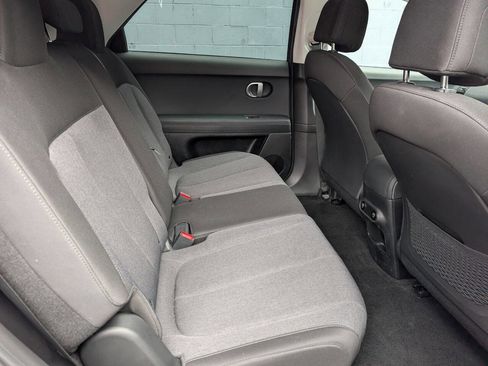 Used 2024 Hyundai Ioniq 5 SE image 9