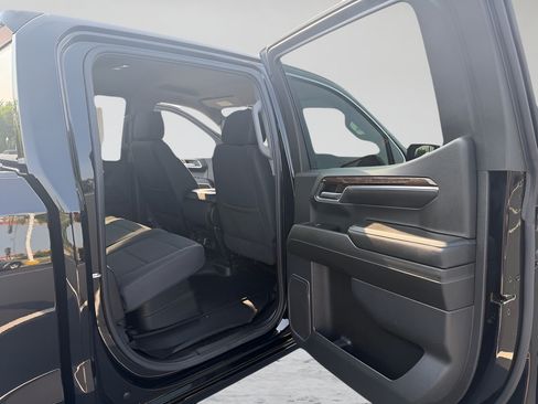 Used 2024 GMC Sierra 1500 SLE w/ Max Trailering Package AWD/4WD image 18