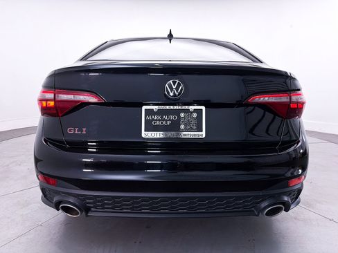 Used 2022 Volkswagen Jetta GLI Autobahn FWD image 13