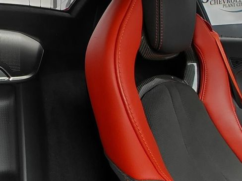 Used 2023 Chevrolet Corvette Stingray Premium Conv w/ Z51 Performance Package RWD image 11