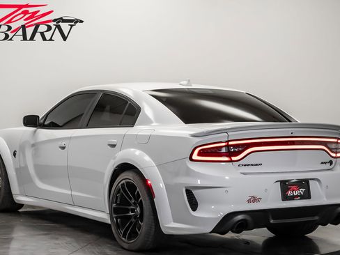 Used 2022 Dodge Charger SRT Hellcat w/ Harman/Kardon Audio Group image 3
