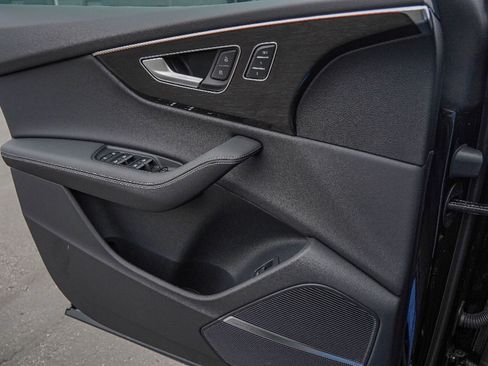 New 2026 Audi Q8 Premium Plus image 16