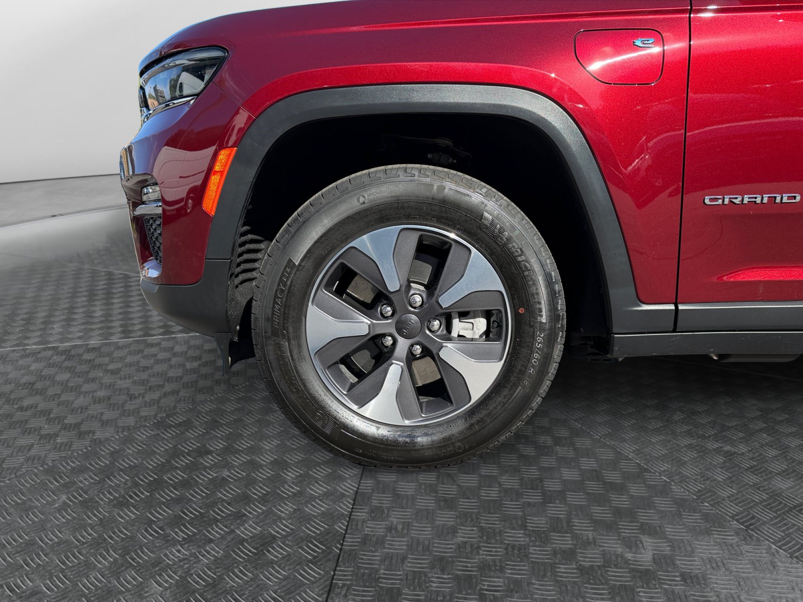 Used 2022 Jeep Grand Cherokee Limited 4xe AWD/4WD image 16
