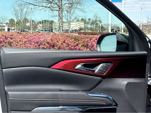 New 2026 Chevrolet Traverse RS FWD image 8