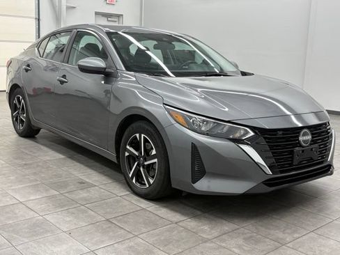 Used 2024 Nissan Sentra SV FWD image 1