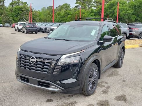 New 2026 Nissan Pathfinder SL AWD/4WD image 5