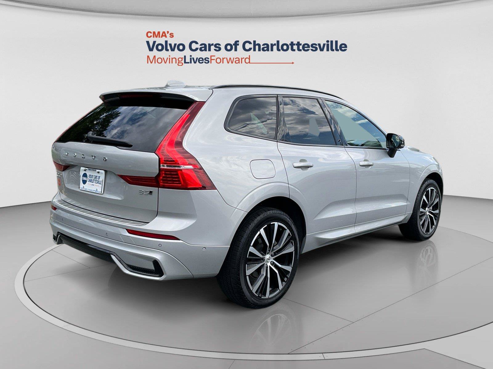 Certified 2023 Volvo XC60 B5 Ultimate w/ Climate Package AWD/4WD image 5