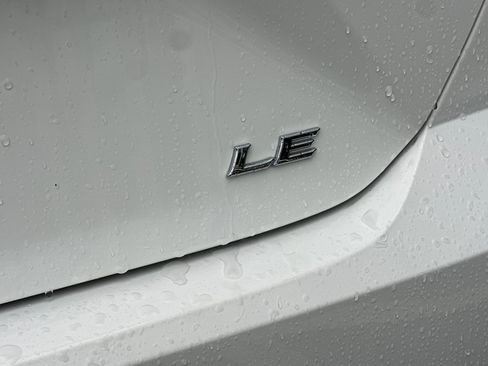 Used 2025 Toyota Camry LE image 26