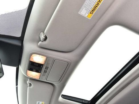 New 2026 Honda Odyssey EX-L image 25