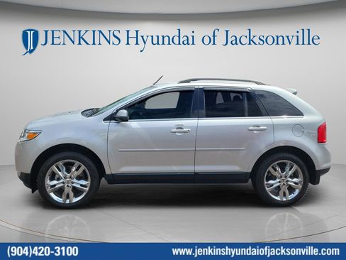 Used 2013 Ford Edge Limited w/ Driver Entry Pkg FWD image 10