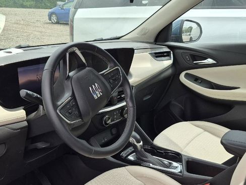 Used 2024 Buick Encore GX Preferred FWD image 8