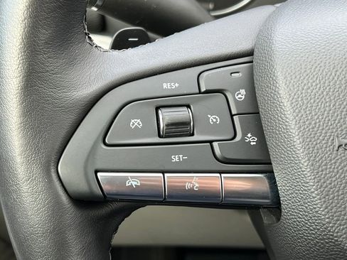 Used 2022 Cadillac XT4 Premium Luxury w/ Enhanced Visibility Package image 19