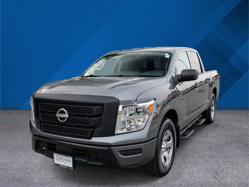 Used 2023 Nissan Titan S w/ S Utility Package image 5