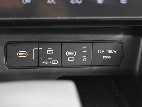 Used 2025 Hyundai Tucson SEL FWD image 10