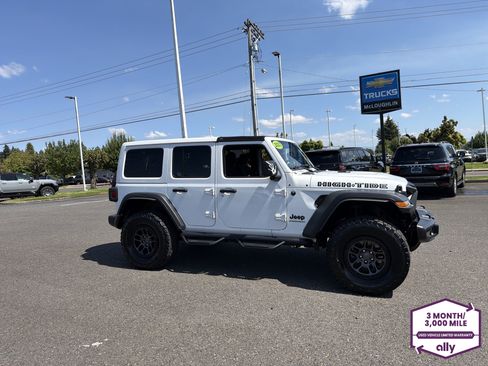 Used 2023 Jeep Wrangler Unlimited Sport AWD/4WD image 7