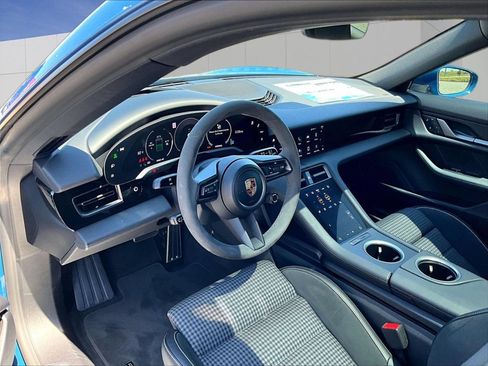 Certified 2025 Porsche Taycan AWD/4WD image 4