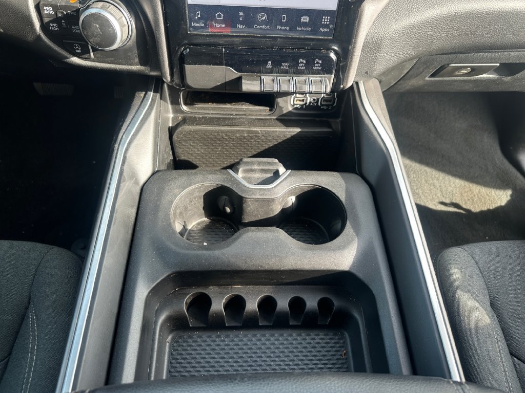 Used 2023 RAM 1500 Big Horn AWD/4WD image 21