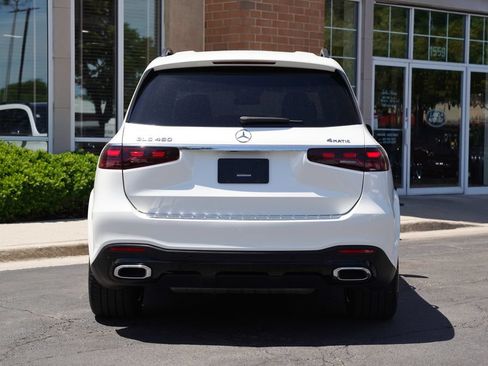 Used 2024 Mercedes-Benz GLS 450 4MATIC image 4